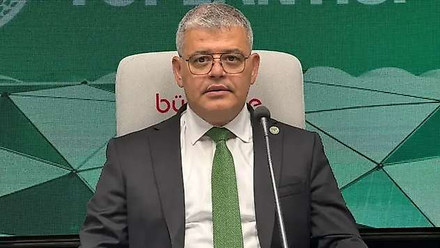 Konyaspor Başkanı Atiker konuşacak!