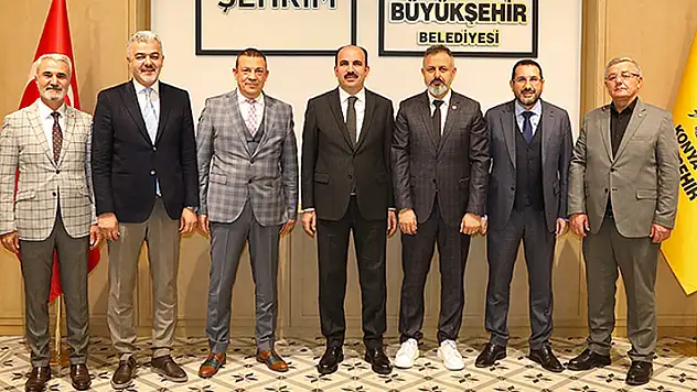 Konyaspor Başkanı Ömer Korkmaz ve yönetim kurulu üyeleri, Başkan Altay'ı ziyaret etti