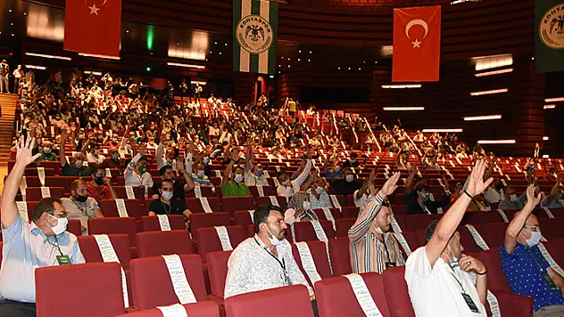 Konyaspor başkanını seçiyor 