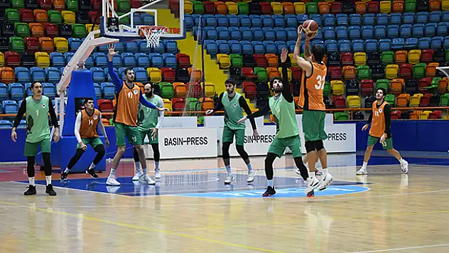 Konyaspor Basket bileniyor