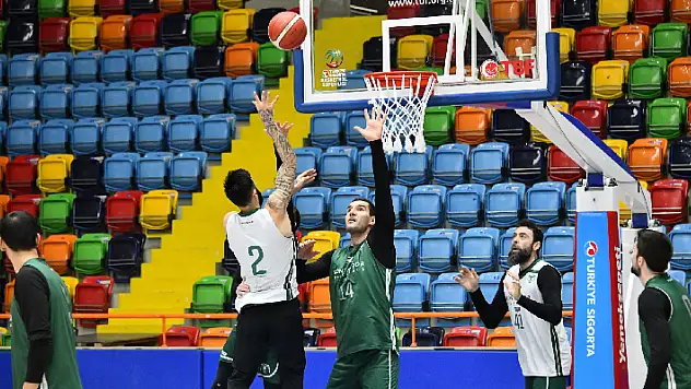 
Konyaspor Basket İstanbul seferinde