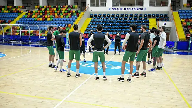 Konyaspor Basket toplandı 