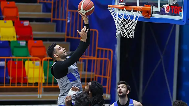 Konyaspor Basketbol'da Çayırova mesaisi
