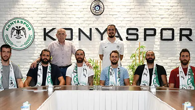 Konyaspor Basketbol'da imzalar atıldı
