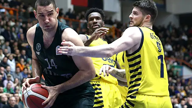 Konyaspor Basket'te ayrılıklar sürüyor