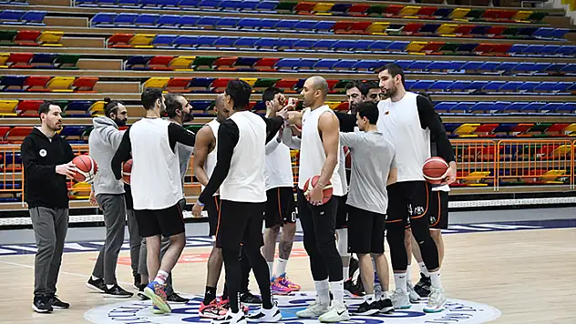 KONYASPOR BASKET'TE HAZIRLIKLAR SÜRÜYOR