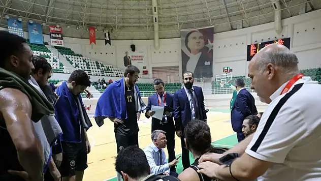 Konyaspor Basket'te Kovid-19 şoku! Maç ertelendi
