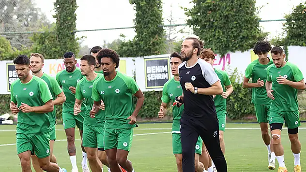 Konyaspor BATE taktiğini deniyor