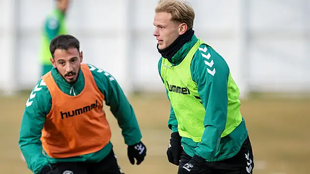 Konyaspor, Beşiktaş'a bileniyor