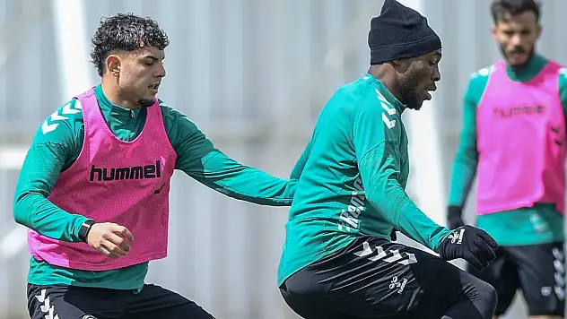Konyaspor bugün dinleniyor, Palut açıklamalar yapacak