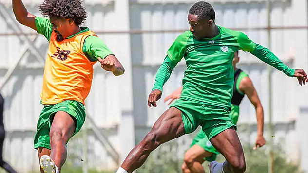 KONYASPOR'DA AKILLAR BAŞAKŞEHİR'DE
