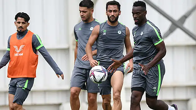 Konyaspor'da  Altay maçı hazırlıkları sürüyor