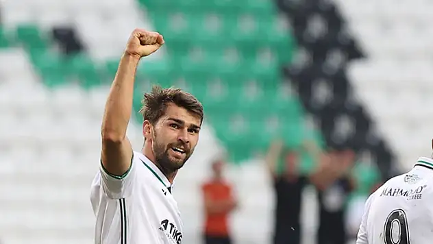 Konyaspor'da Amar Rahmanovic ile yollar ayrıldı