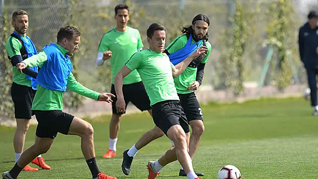 Konyaspor'da Başakşehir hazırlıklarını sürdürüyor