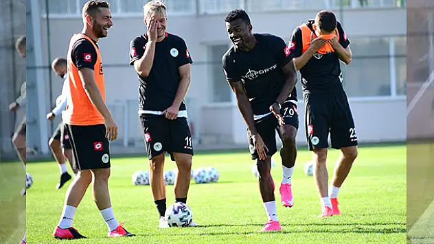 Konyaspor'da Beşiktaş maçı hazırlıkları
