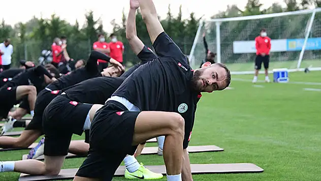 Konyaspor'da Beşiktaş maçının hazırlıkları başladı