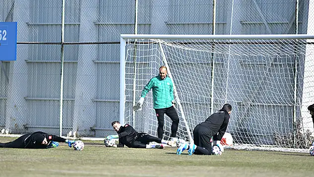 Konyaspor'da Büyükşehir Belediye Erzurumspor maçı hazırlıkları