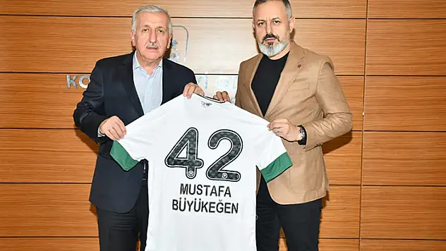 Konyaspor'da destek turları sürüyor
