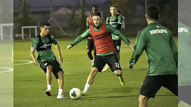 Konyaspor'da Fenerbahçe maçı hazırlıkları başladı