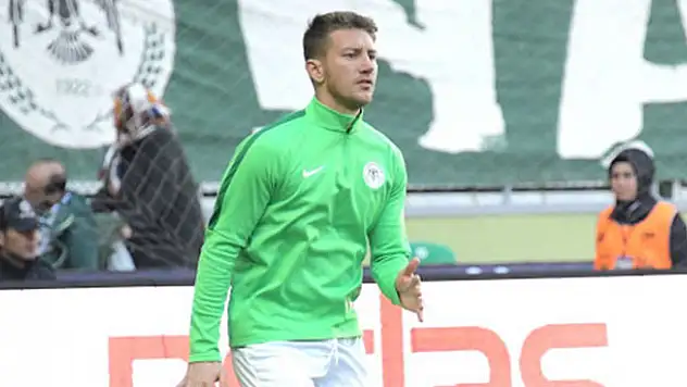 Konyaspor'da Ferhat Öztorun ile yollar ayrıldı
