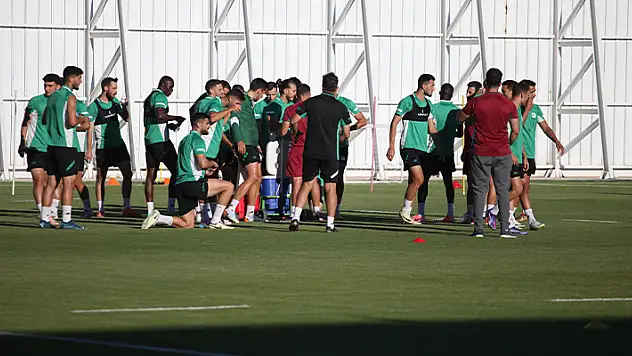 Konyaspor'da Galatasaray maçı hazırlıkları sürüyor
