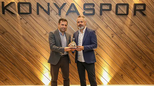 Konyaspor'da görev teslim töreni yapıldı