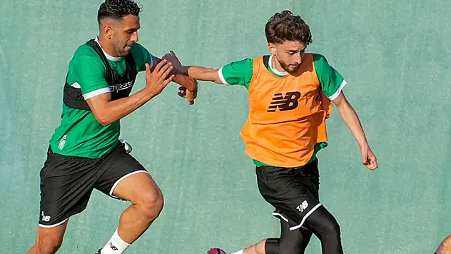 Konyaspor'da gündem sağ bek