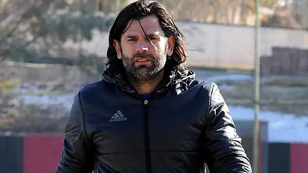 Konyaspor'da İbrahim Üzülmez sesleri