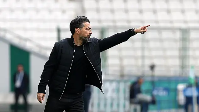 Konyaspor'da İlhan Palut: Önemli bir galibiyet aldık