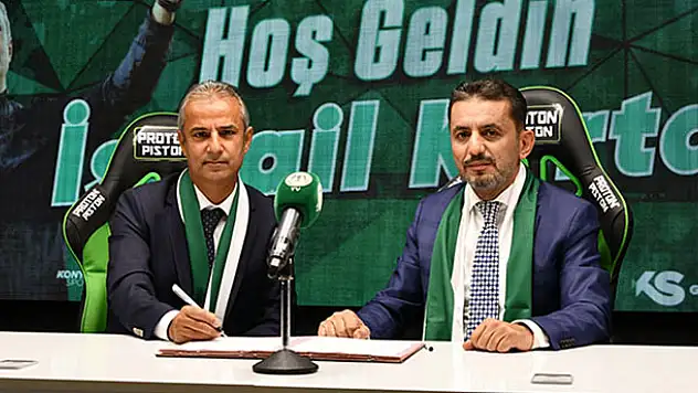Konyaspor'da İsmail Kartal imzayı attı