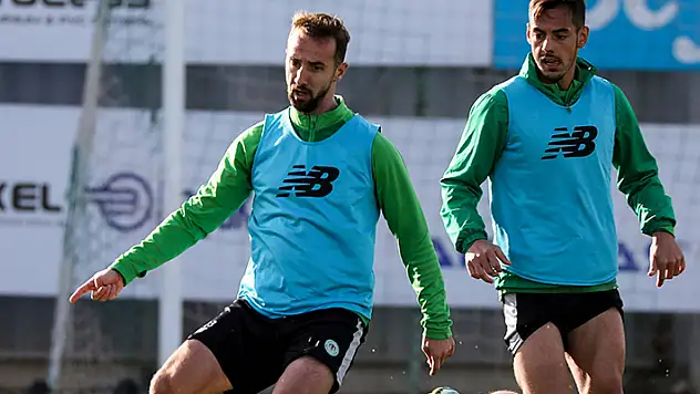 Konyaspor'da izin bitiyor, mesai başlıyor