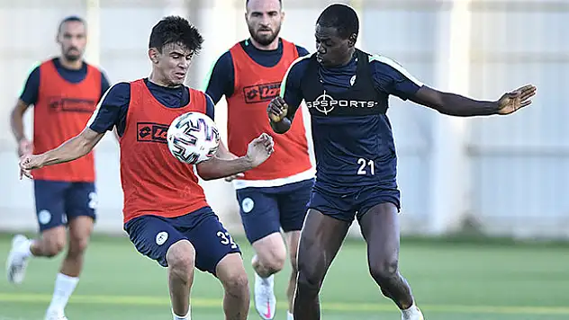 Konyaspor'da izin bitti