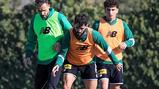 KONYASPOR'DA İZİN SONA ERDİ!
