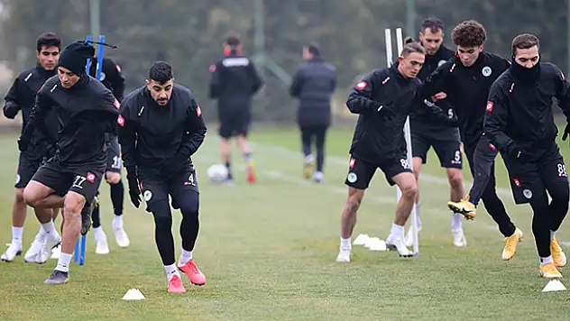 Konyaspor'da Kayserispor maçı hazırlıkları başladı