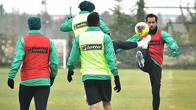 Konyaspor'da Medipol Başakşehir maçı hazırlıkları başladı