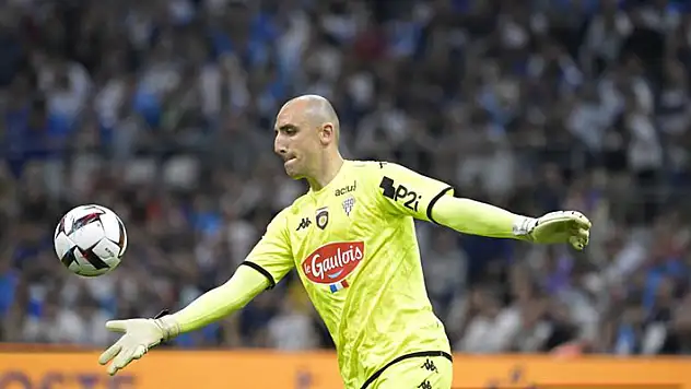 Konyaspor'da Sehic'in yerine Fransız Bernardoni

