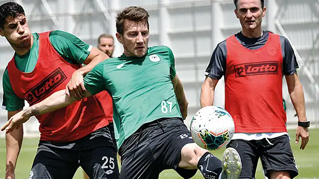 Konyaspor'da Sivasspor maçı hazırlıkları sürüyor
