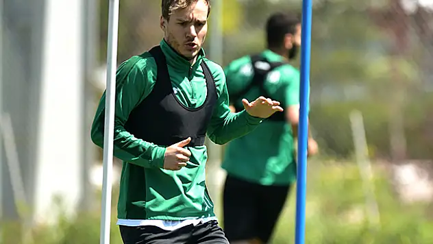 Konyaspor'da tatil uzadı