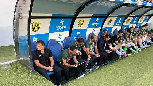 Konyaspor'da teknik ekibe takviye
