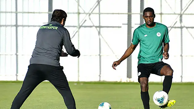 Konyaspor'da tempo düşmüyor