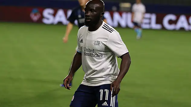 Konyaspor'da transfer çalışmaları: Emmanuel Boateng Konya'da
