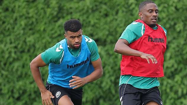 Konyaspor'da Yhoan döndü!