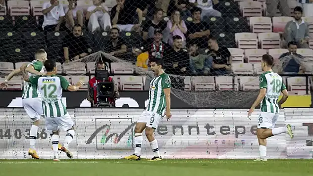 Konyaspor'da Zymer Bytyqi ve Muhammed Demir Fenerbahçe maçı sonrası konuştu
