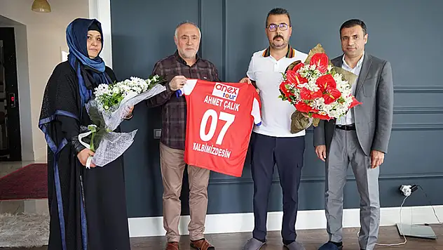 Konyaspor'dan Ahmet Çalık'ın annesine duygulandıran ziyaret
