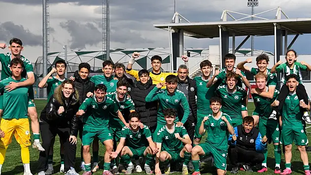 Konyaspor'dan bir şampiyonluk daha!