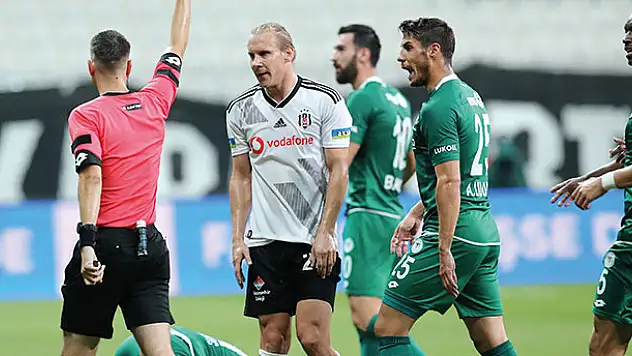 Konyaspor'dan hakem kararlarına tepki: 'Hakemlerimizin skoru direkt etkileyecek hatalı kararları...'