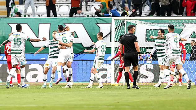 Konyaspor'dan ligde kalma yolunda altın 3 puan
