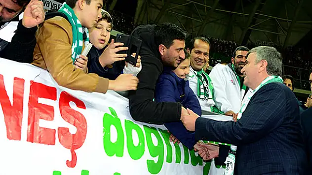 Konyaspor'dan Tahir Akyürek'e kutlama