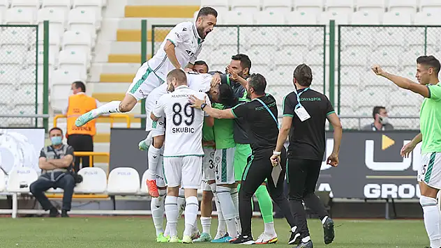 Konyaspor dolu dizgin