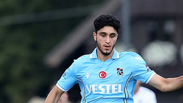 Konyaspor, Emrehan Gedikli'yi Konya'ya davet etti
